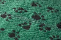 Меховой коврик для собак на нескользящей основе Bronte Glen, зеленый.